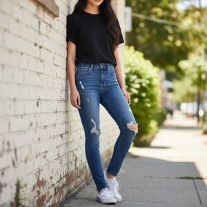 Wallflower // Sassy High Rise // Distressed Ripped Jeans